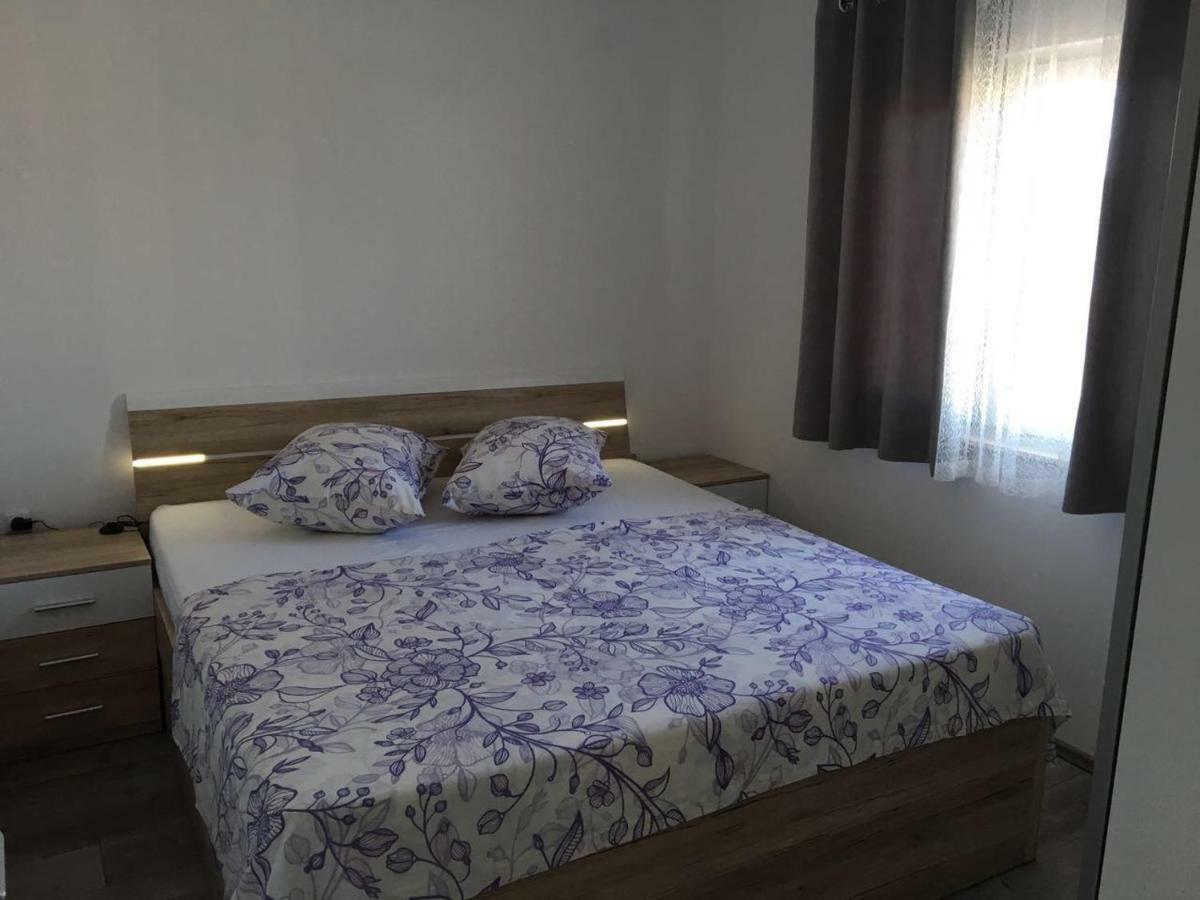 Apartman Ana Trogir Exterior photo